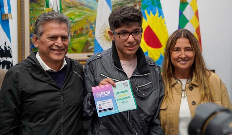 Pases libres para vecinos de Merlo